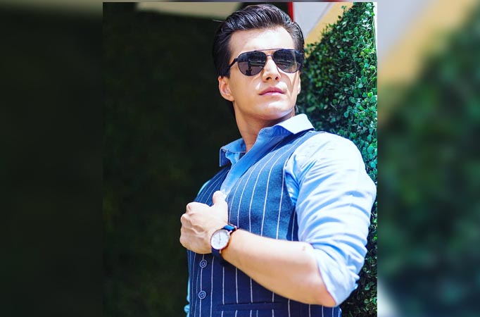 Yeh Rishta Kya Kehlata Hai's Mohsin Khan gets cakes ahead of his